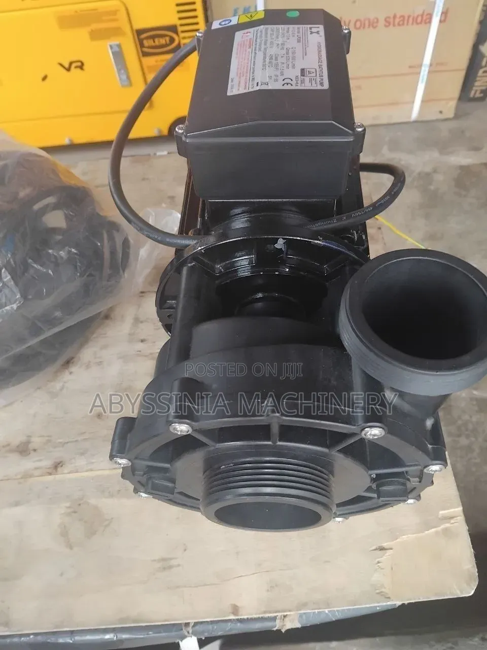 LEO Swimming Pool Pump – Powerful & Reliable Water Circulation