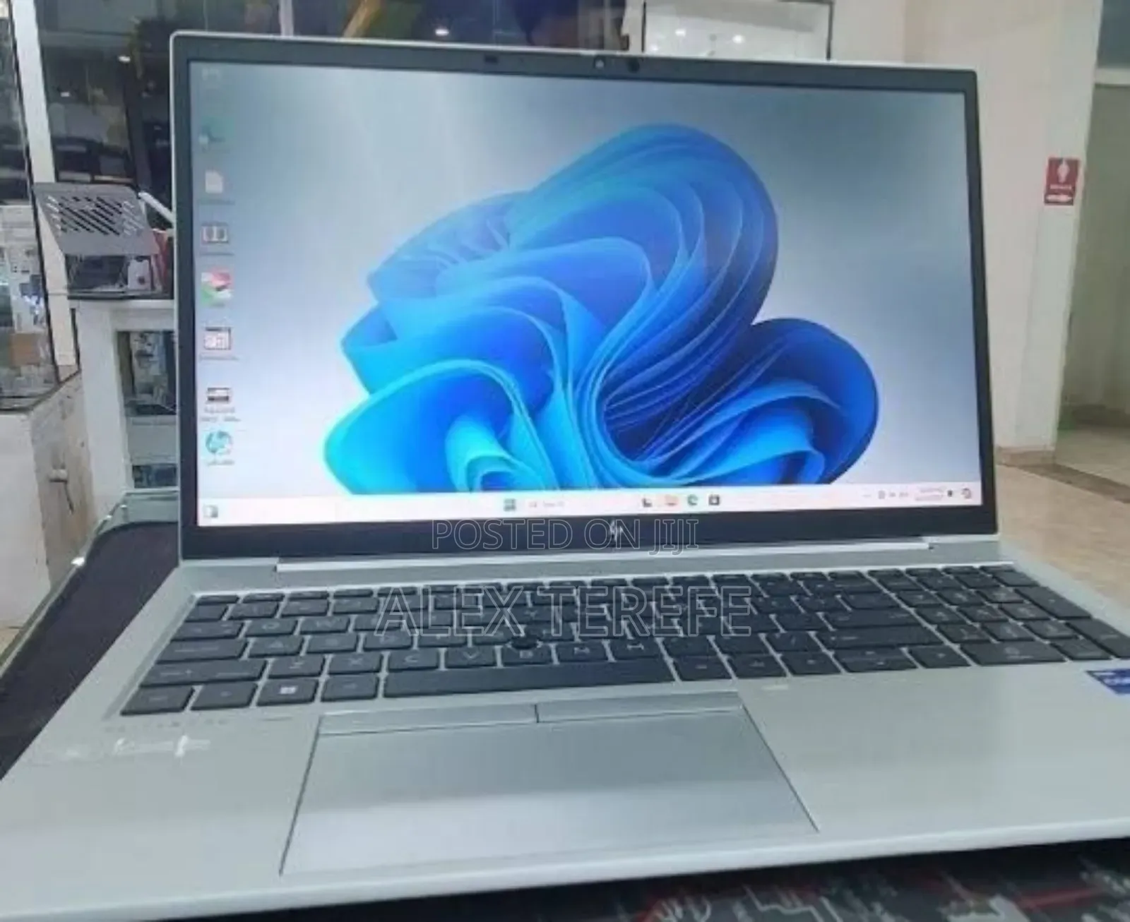 New Laptop HP EliteBook 850 G8 16GB Intel Core i7 SSD 512GB