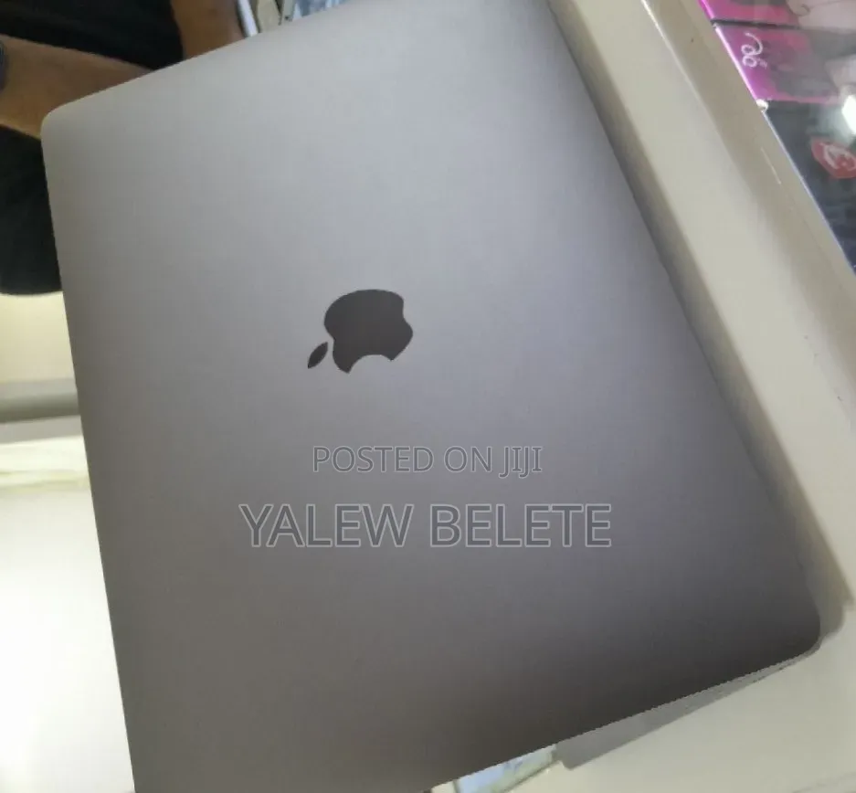 New Laptop Apple MacBook Air 2020 M1 8GB Apple M1 SSD 256GB