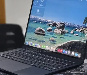 New Laptop Apple MacBook Air 2025 M4 16GB Apple M4 SSD 256GB
