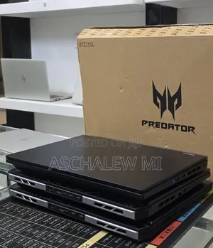 New Laptop Acer Predator Helios Neo 16 16GB Intel Core i7 SSD 1T