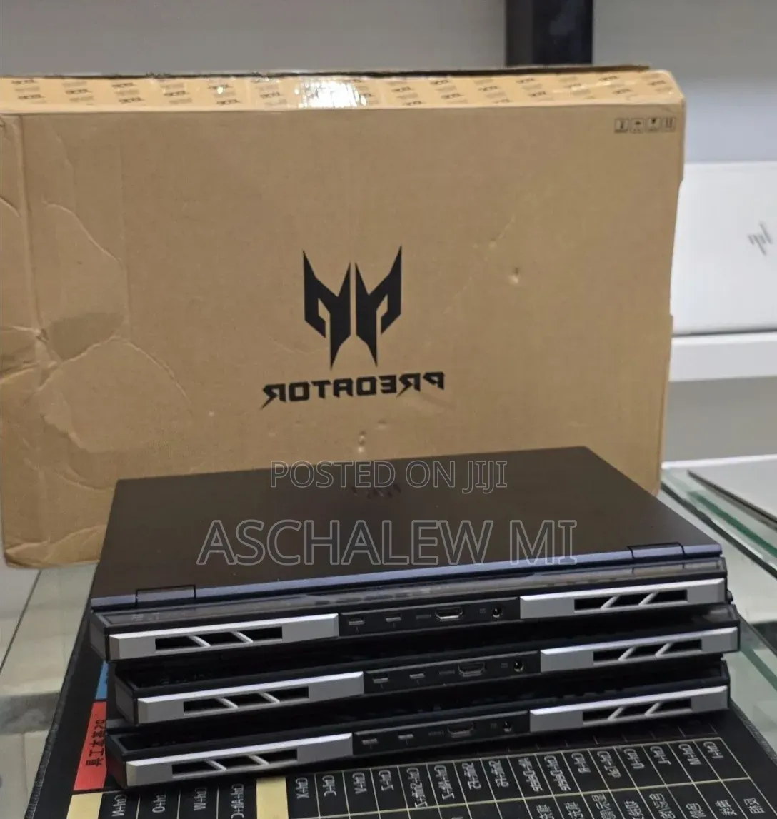 New Laptop Acer Predator Helios Neo 16 16GB Intel Core i7 SSD 1T