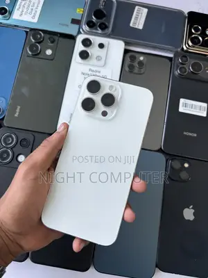 Apple iPhone 15 Pro Max 256 GB White