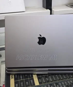 New Laptop Apple MacBook Pro 2021 M1 32GB Apple M1 Pro SSD 512GB