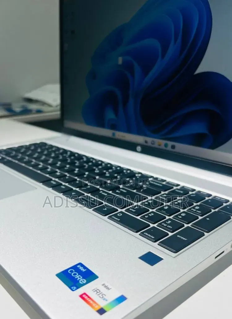 New Laptop HP ProBook 450 G8 16GB Intel Core i5 SSD 512GB
