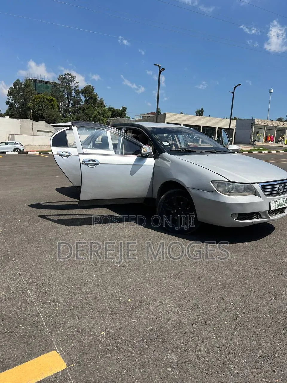 Lifan Abay 1.3 Sedan FWD 2010 Silver