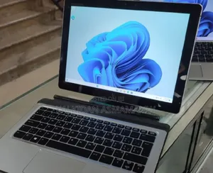 New Laptop HP Elite X2 G4 8GB Intel Core i5 SSD 128GB