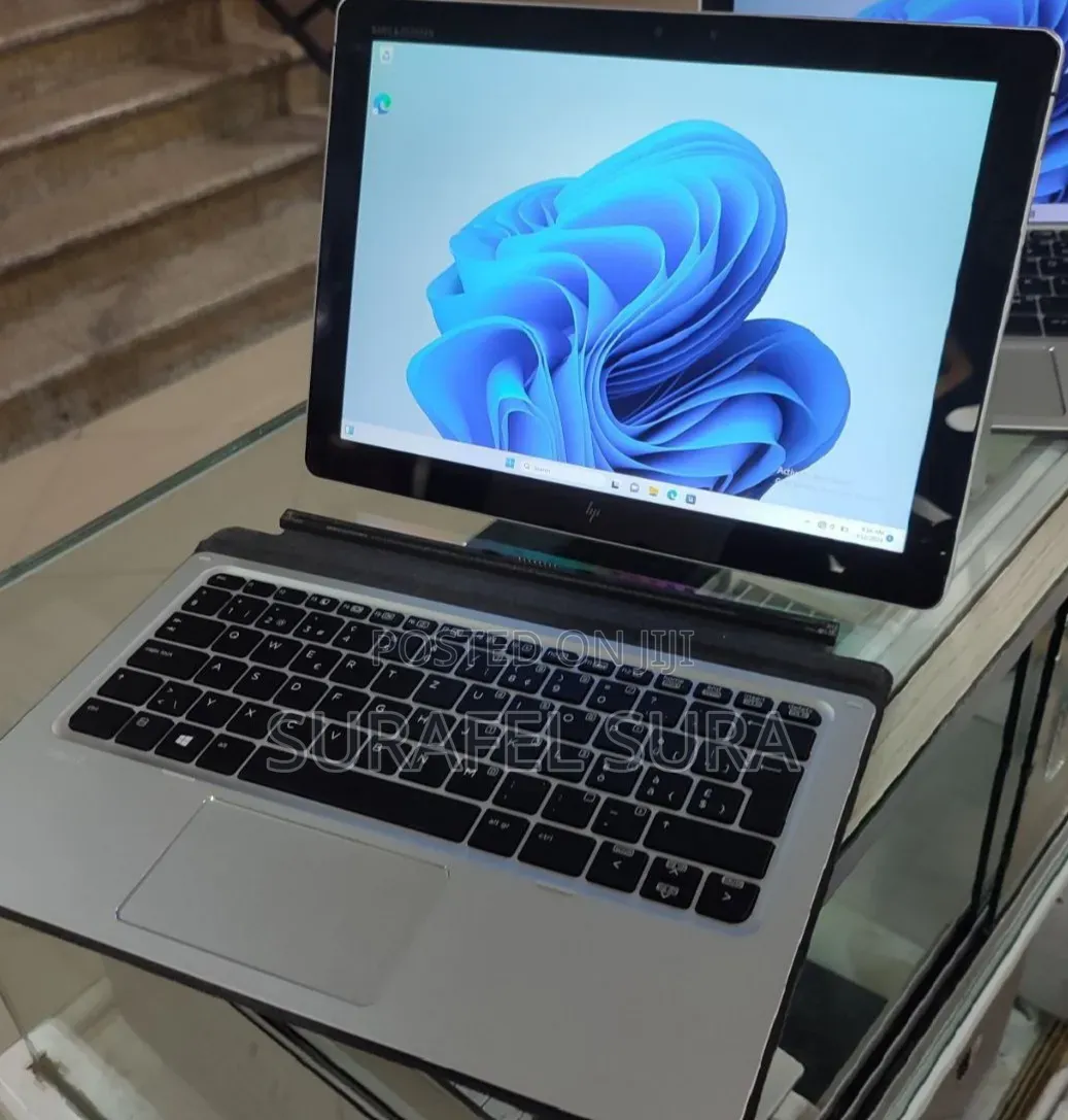 New Laptop HP Elite X2 G4 8GB Intel Core i5 SSD 128GB