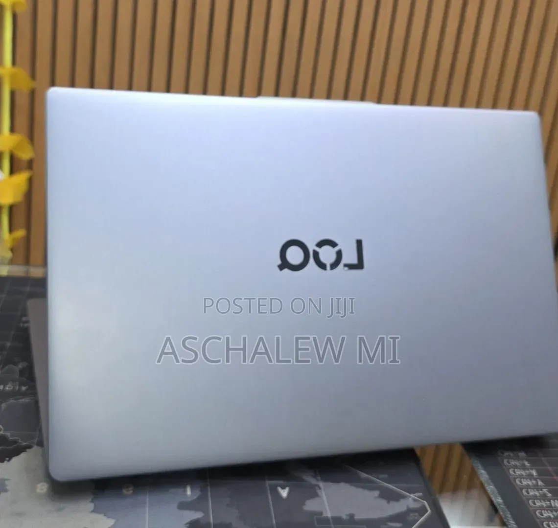 New Laptop Lenovo LOQ 15AHP10 12GB Intel Core i5 SSD 512GB
