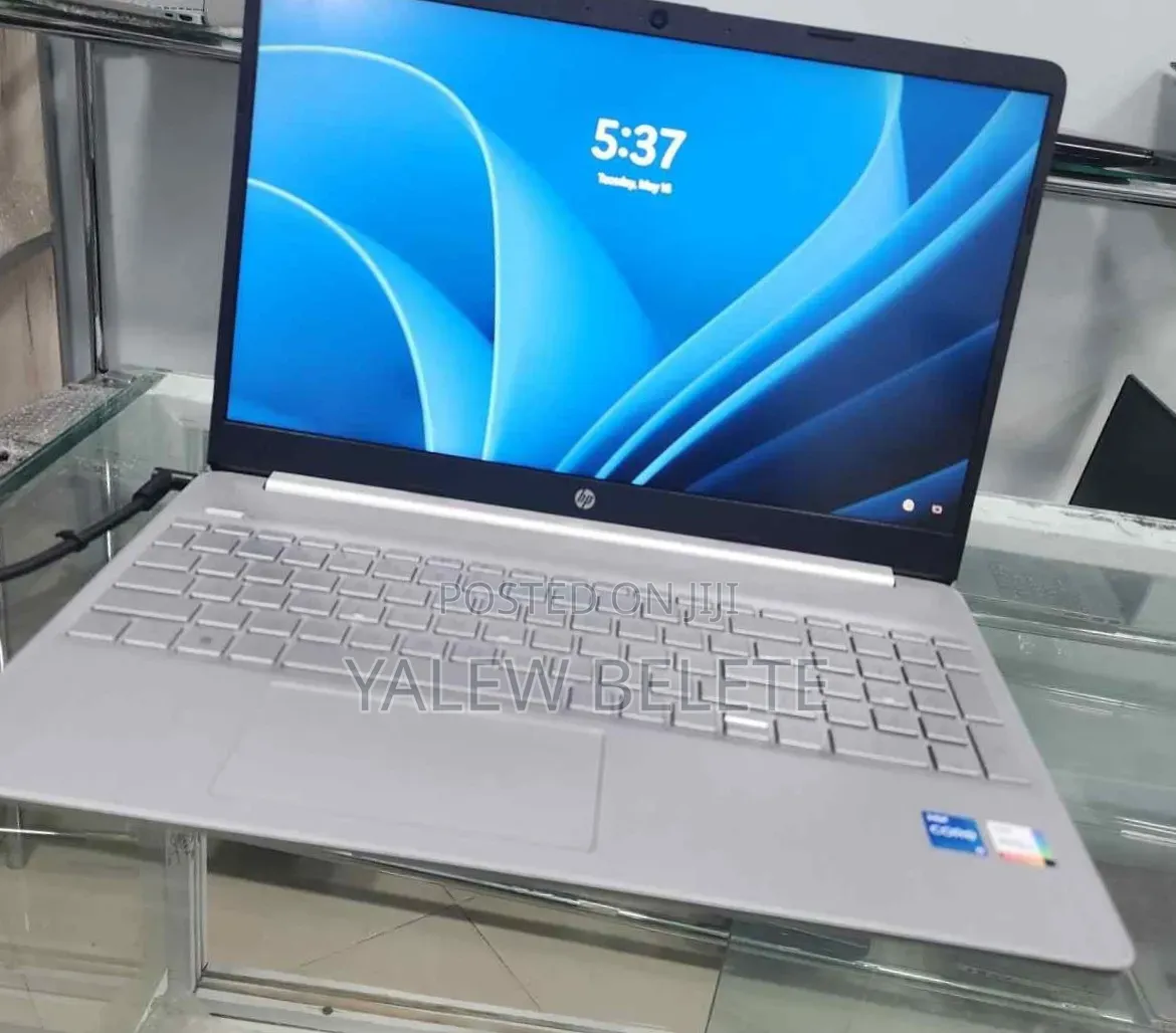 New Laptop HP Stream Notebook 16GB Intel Core i5 SSD 512GB