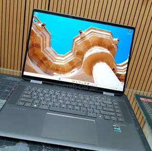 New Laptop HP Spectre X360 16GB Intel Core i7 SSD 512GB