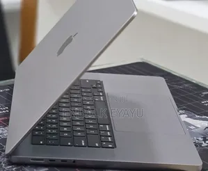 New Laptop Apple MacBook Pro 2023 M2 Pro 16GB Apple M2 SSD 1T