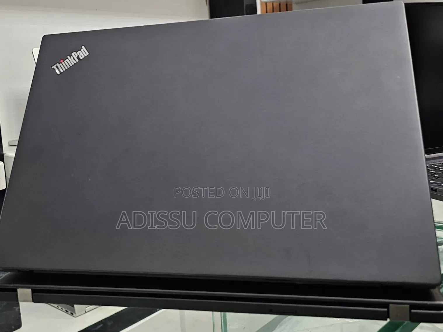 New Laptop Lenovo ThinkPad t495s 16GB AMD Ryzen 7 SSD 512GB