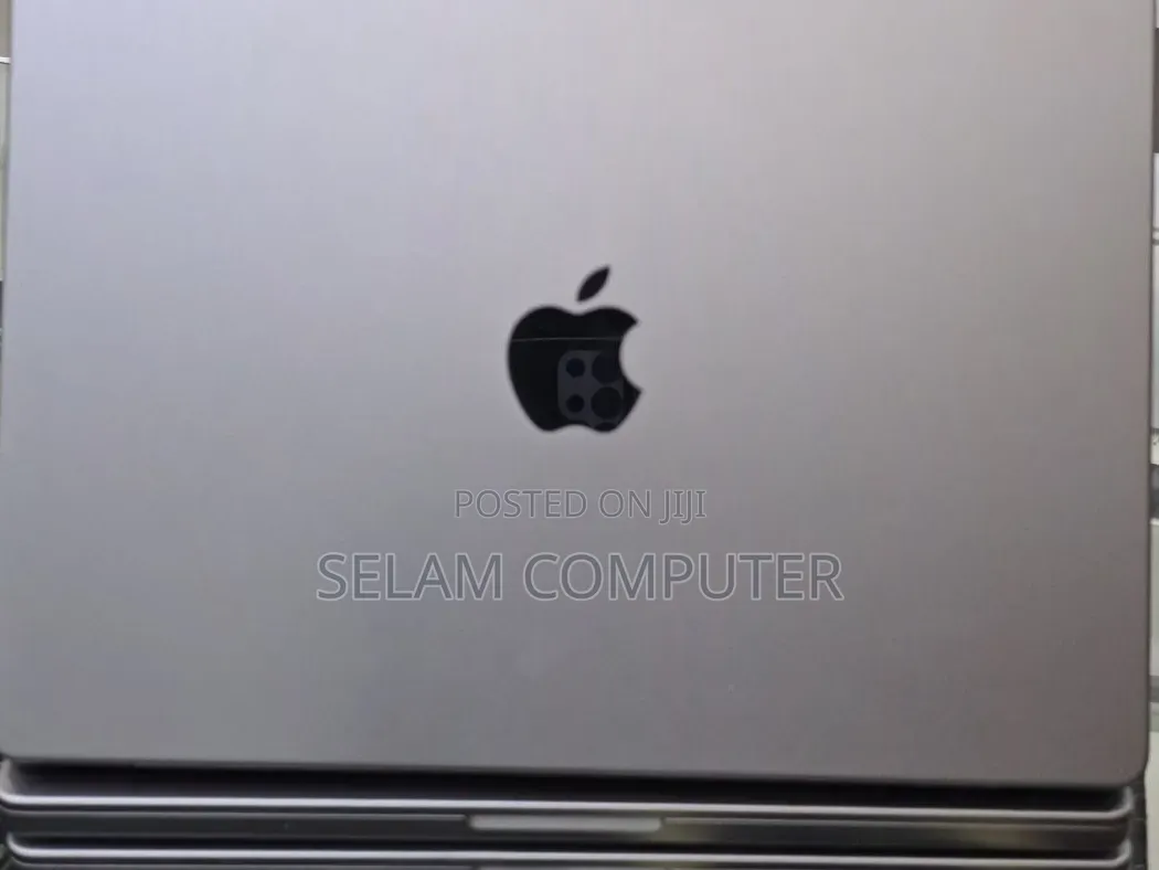 New Laptop Apple MacBook Pro 2021 M1 32GB Apple M1 SSD 512GB