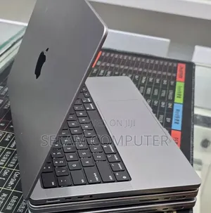 New Laptop Apple MacBook Pro 2021 M1 32GB Apple M1 SSD 512GB