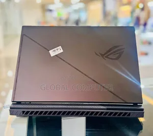 New Laptop Asus ROG Strix G15 16GB Intel Core i7 SSD 1T