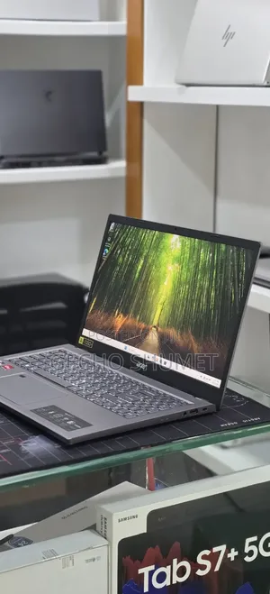 New Laptop Acer Aspire 5 16GB AMD Ryzen 7 SSD 512GB