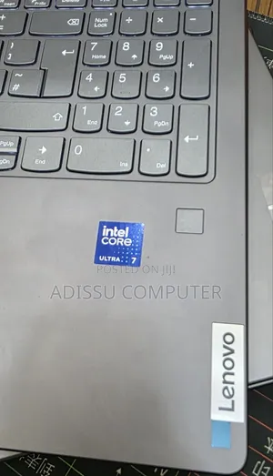 New Laptop Lenovo ThinkPad Yoga 16GB Intel Core Ultra 7 SSD 512GB