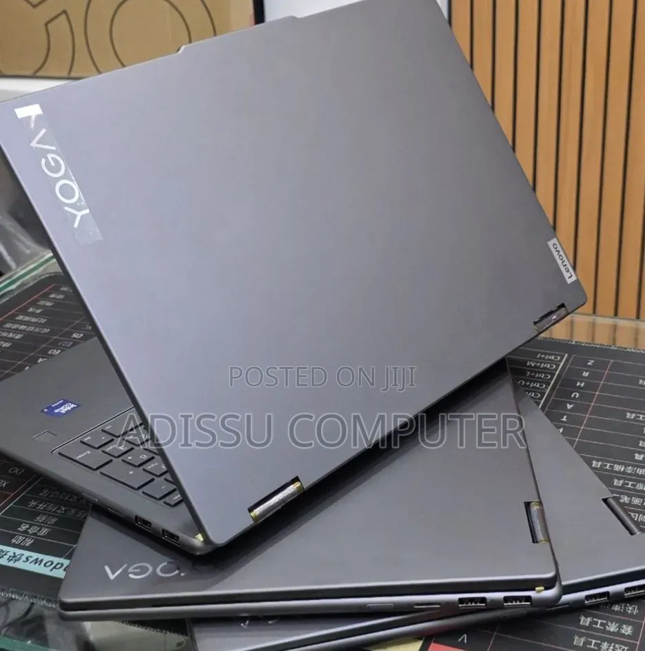 New Laptop Lenovo ThinkPad Yoga 16GB Intel Core Ultra 7 SSD 512GB