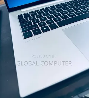 New Laptop HP EliteBook 840 G11 16GB Intel Core i7 SSD 512GB
