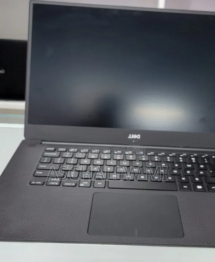New Laptop Dell Precision 5530 16GB Intel Core i7 SSD 512GB