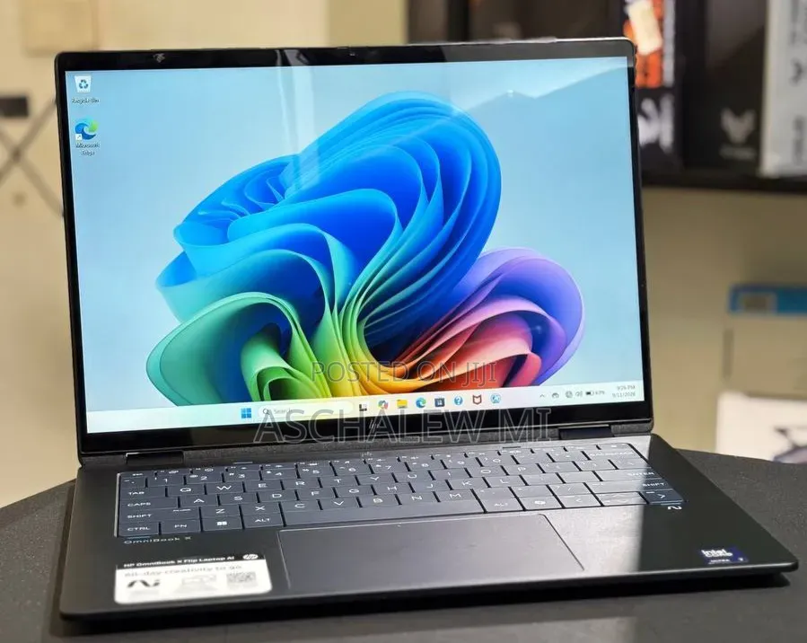 New Laptop HP OmniBook 5 14" 16GB Intel Core Ultra 7 SSD 1T