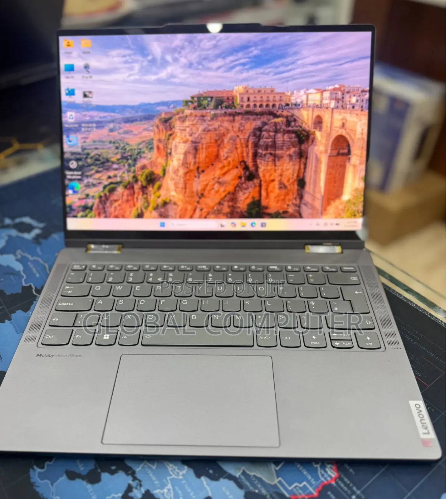 New Laptop Lenovo Yoga 910 16GB AMD Ryzen 7 SSD 512GB