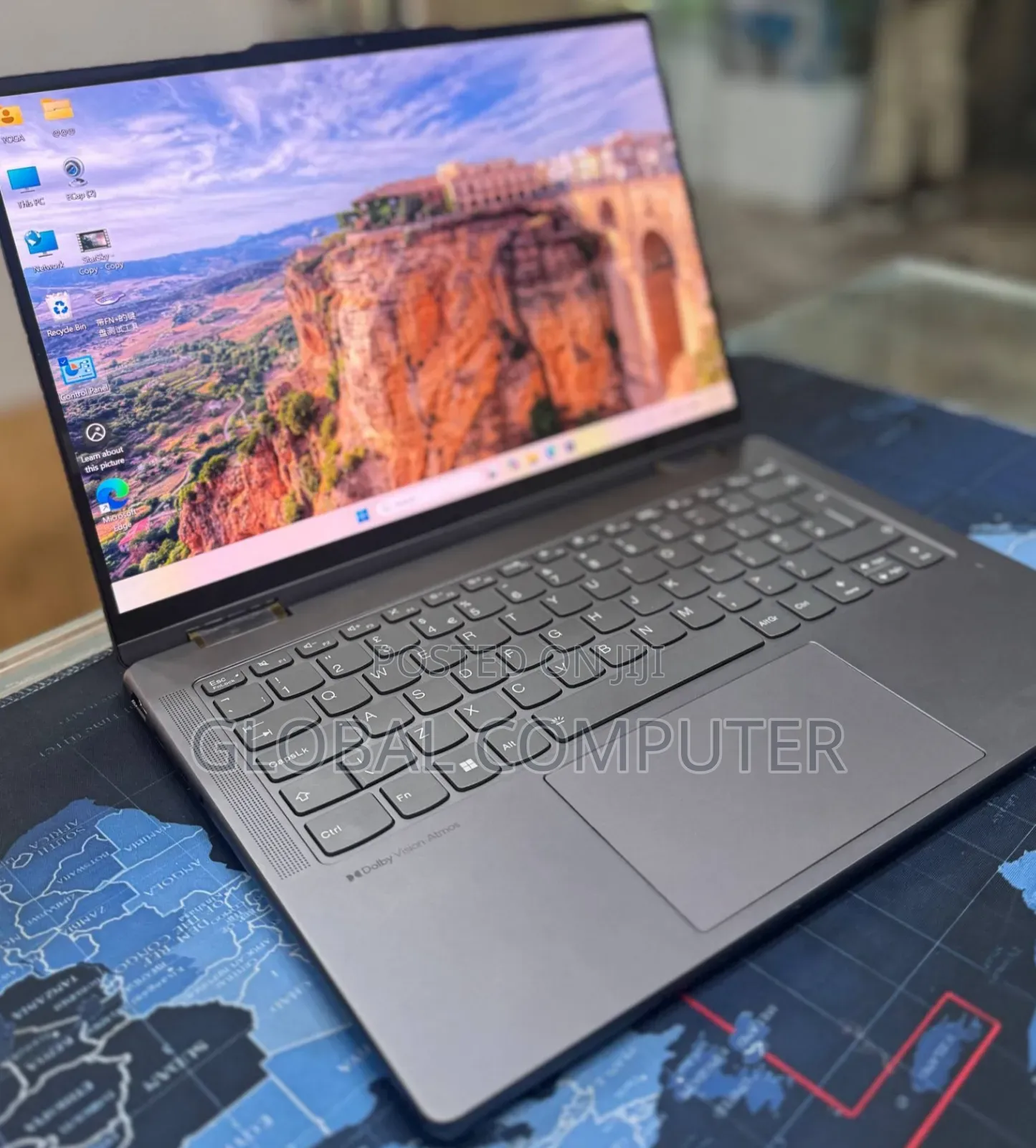 New Laptop Lenovo Yoga 910 16GB AMD Ryzen 7 SSD 512GB