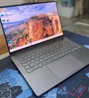 New Laptop Lenovo Yoga 910 16GB AMD Ryzen 7 SSD 512GB