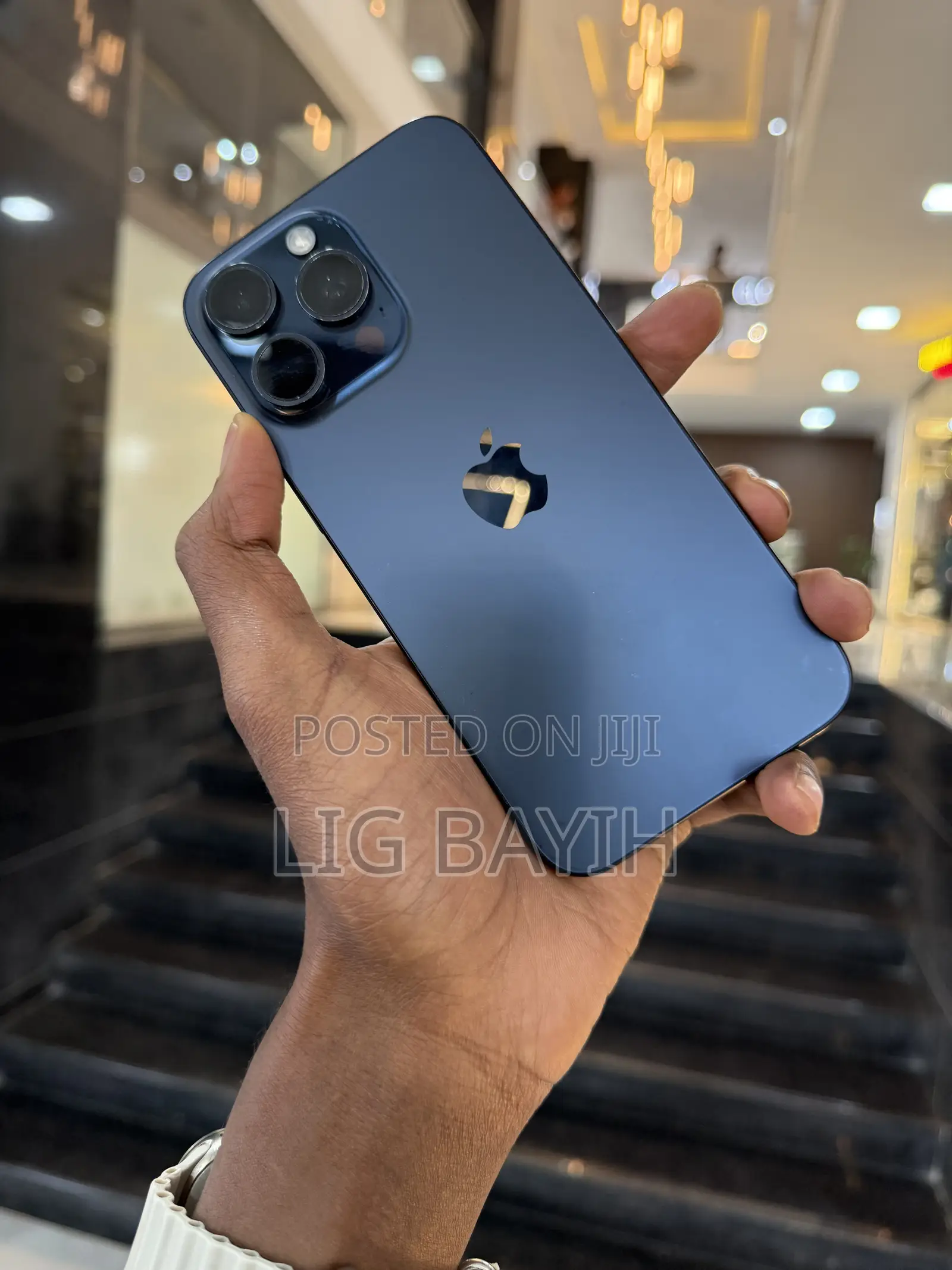 New Apple iPhone 15 Pro Max 256 GB