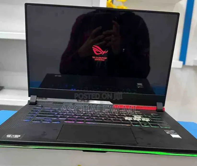 New Laptop Asus ROG Strix G15 16GB AMD Ryzen 9 SSD 512GB