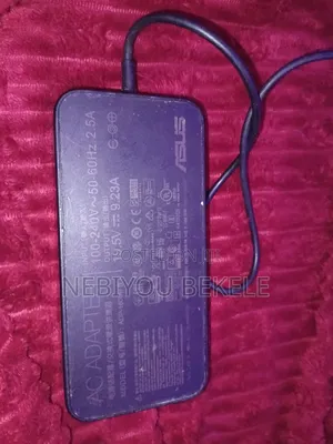 ASUS Rog Charger 240v IN 19v OP