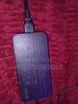 ASUS Rog Charger 240v IN 19v OP