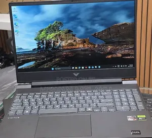 New Laptop HP Victus 15 8GB AMD Ryzen 5 SSD 512GB