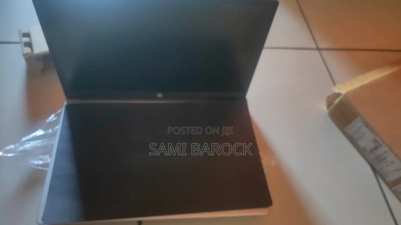 New Laptop HP 255 8GB AMD Ryzen 7 SSD 500GB