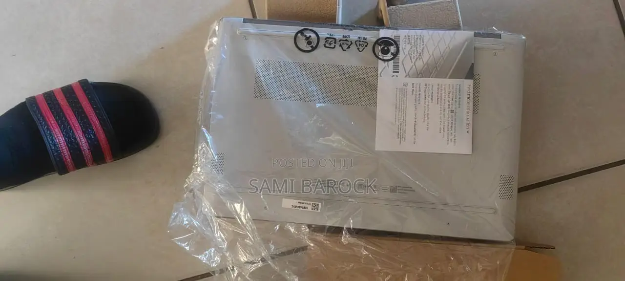 New Laptop HP 255 8GB AMD Ryzen 7 SSD 500GB