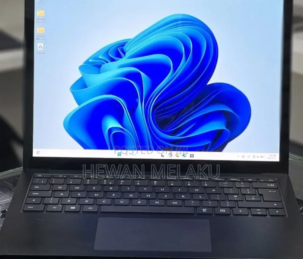 New Laptop Microsoft Surface Laptop 4 16GB Intel Core i7 SSD 512GB