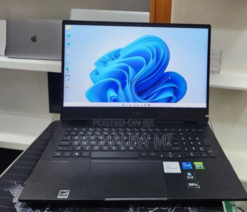 New Laptop HP Omen 16 16GB Intel Core i7 SSD 512GB