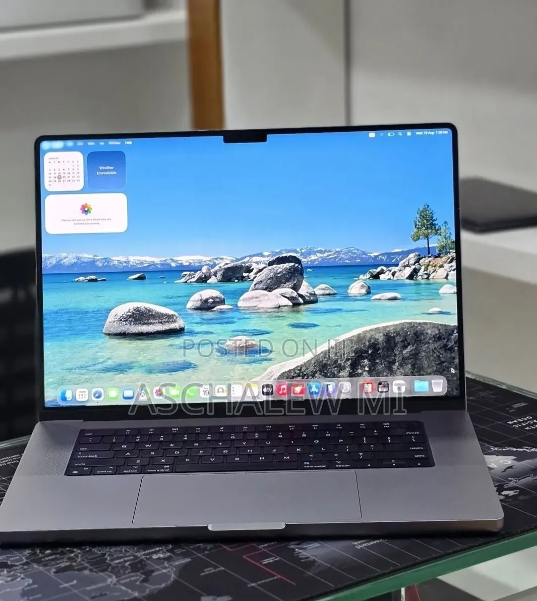 New Laptop Apple MacBook Pro 2022 M2 16GB Apple M2 SSD 1T