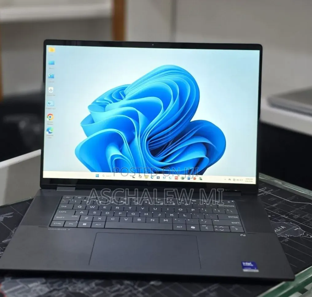 New Laptop HP OmniBook 5 16" 16GB Intel Core Ultra 7 SSD 1T