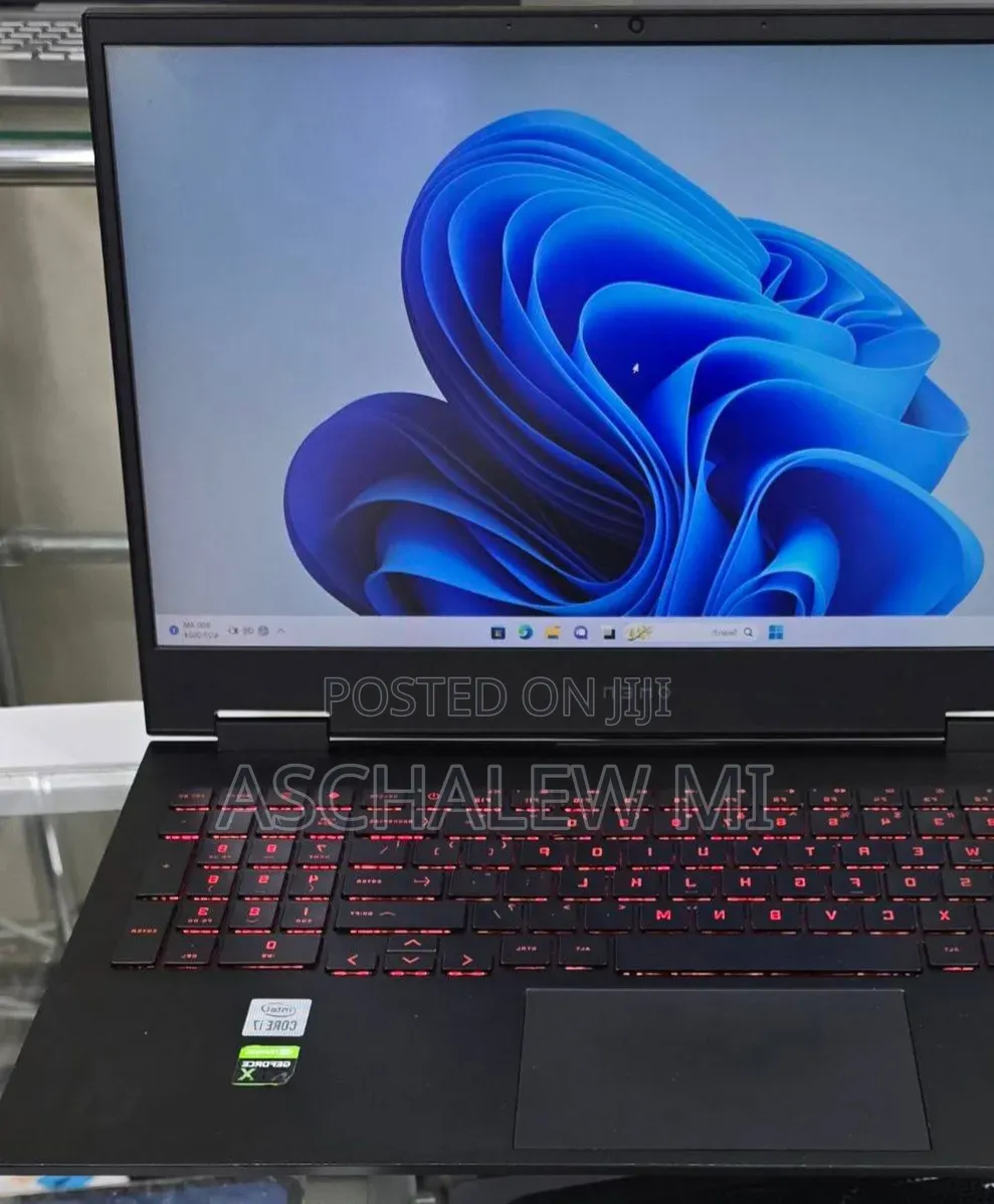 New Laptop HP Omen 15 16GB Intel Core i7 SSD 512GB