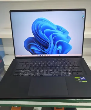 New Laptop Asus ROG Zephyrus M16 16GB Intel Core i9 SSD 1T