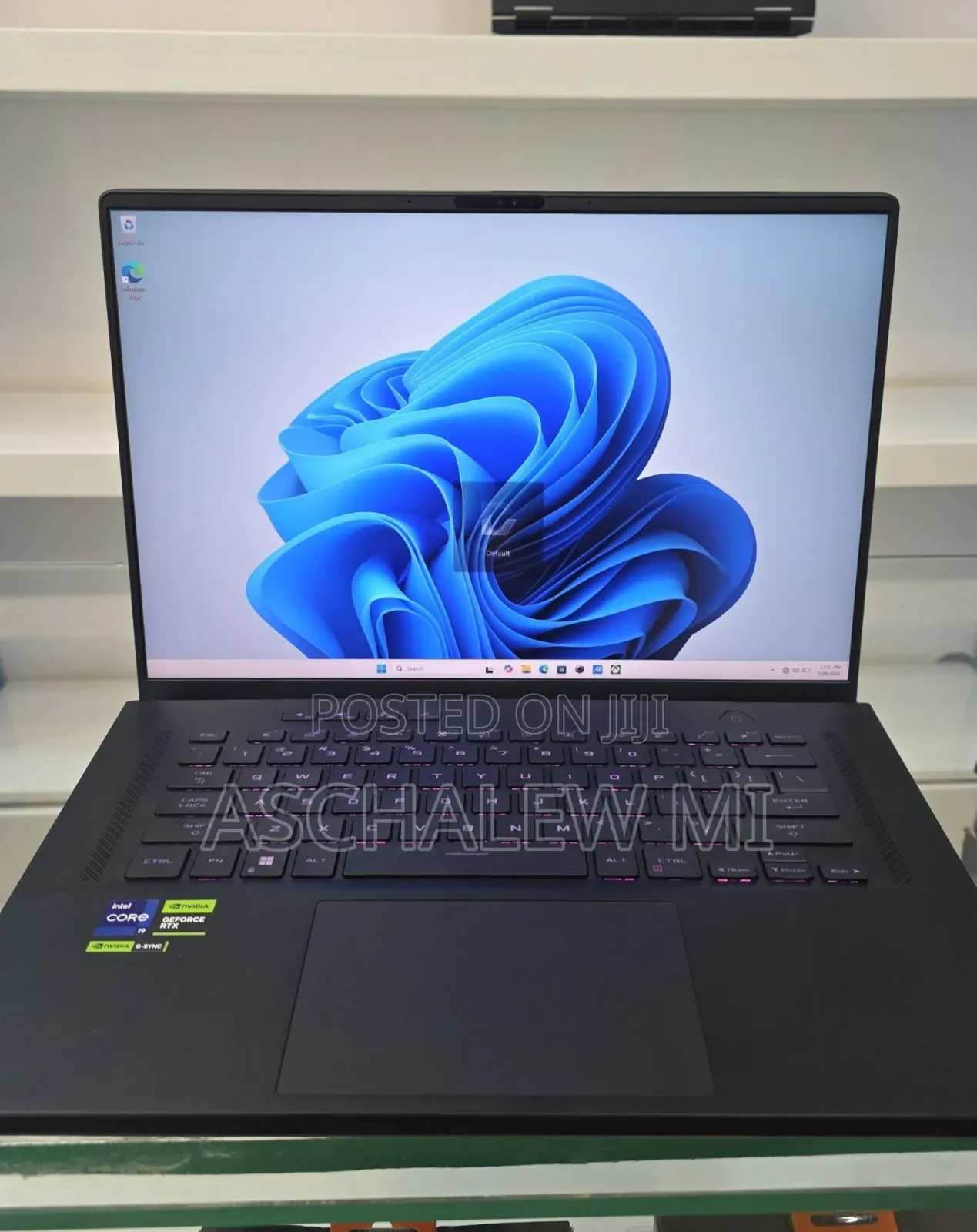 New Laptop Asus ROG Zephyrus M16 16GB Intel Core i9 SSD 1T