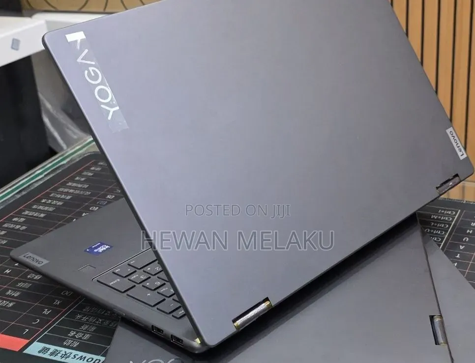 New Laptop Lenovo Yoga 2 16GB Intel Core Ultra 7 SSD 512GB
