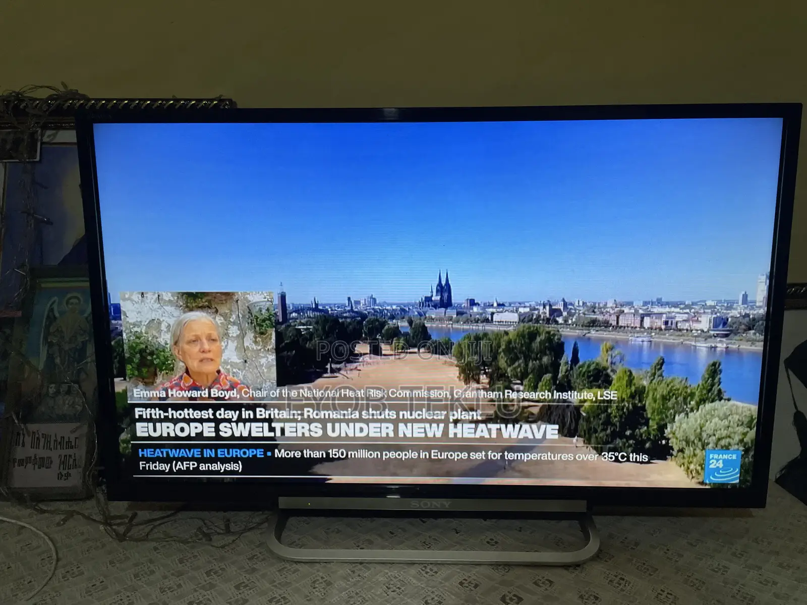 Sony 32 Inch TV