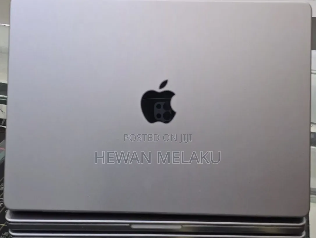 New Laptop Apple MacBook Pro 2021 M1 32GB Apple M1 Pro SSD 512GB