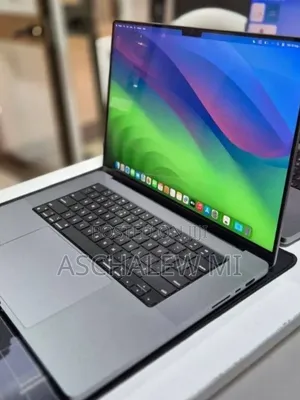 New Laptop Apple MacBook Pro 2021 M1 32GB Apple M1 Pro SSD 512GB