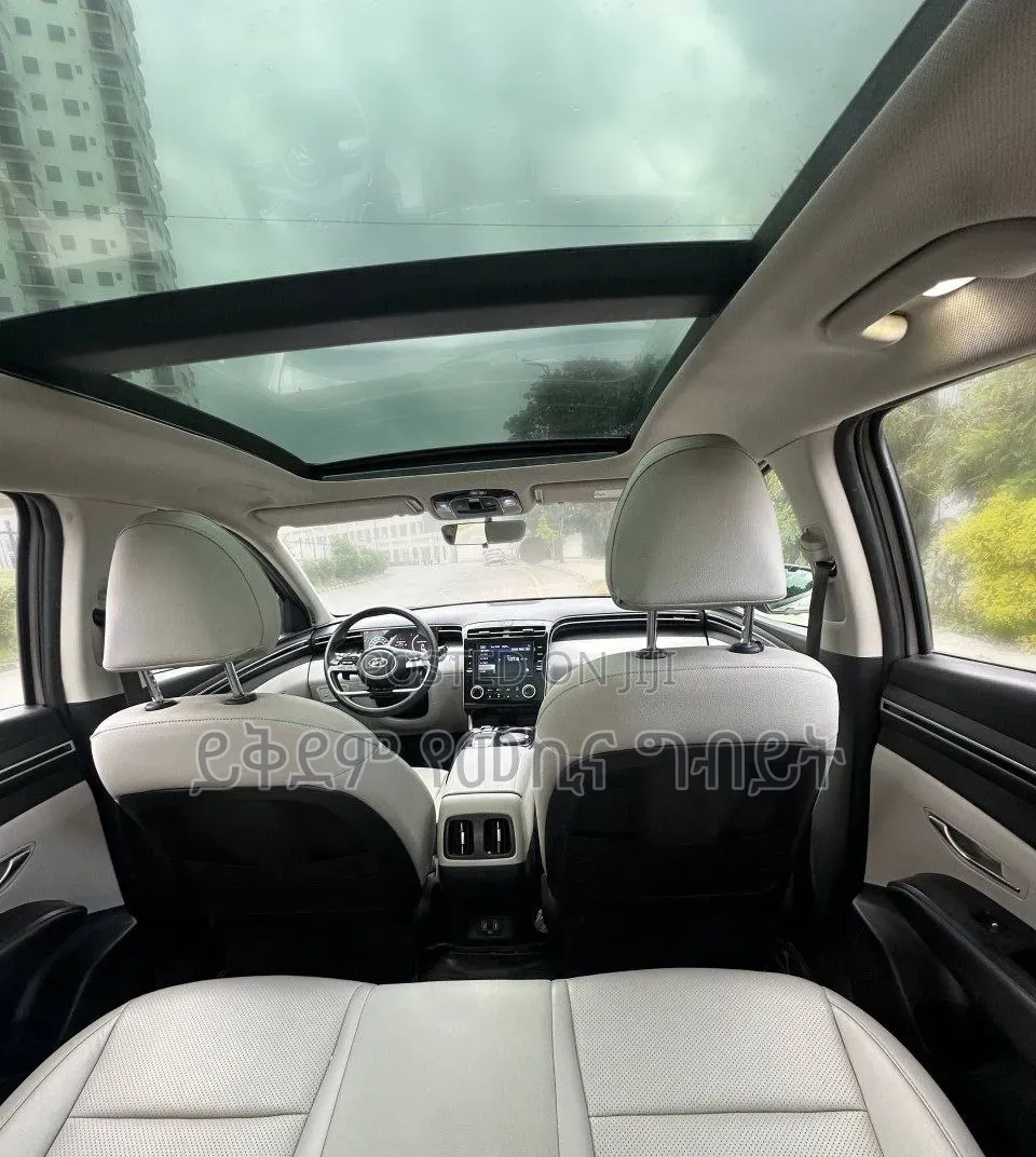 Hyundai Tucson 2023 Gray