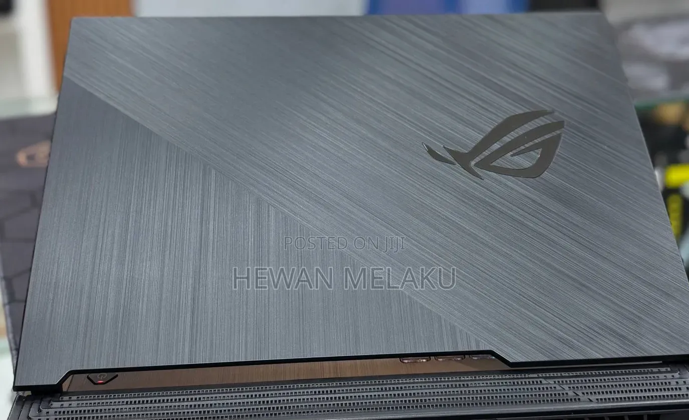 New Laptop Asus ROG Strix G15 16GB Intel Core i7 SSD 512GB