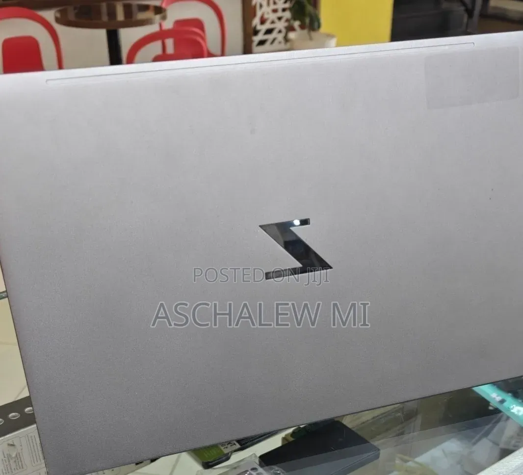 New Laptop HP ZBook 15 16GB Intel Core i7 SSD 512GB